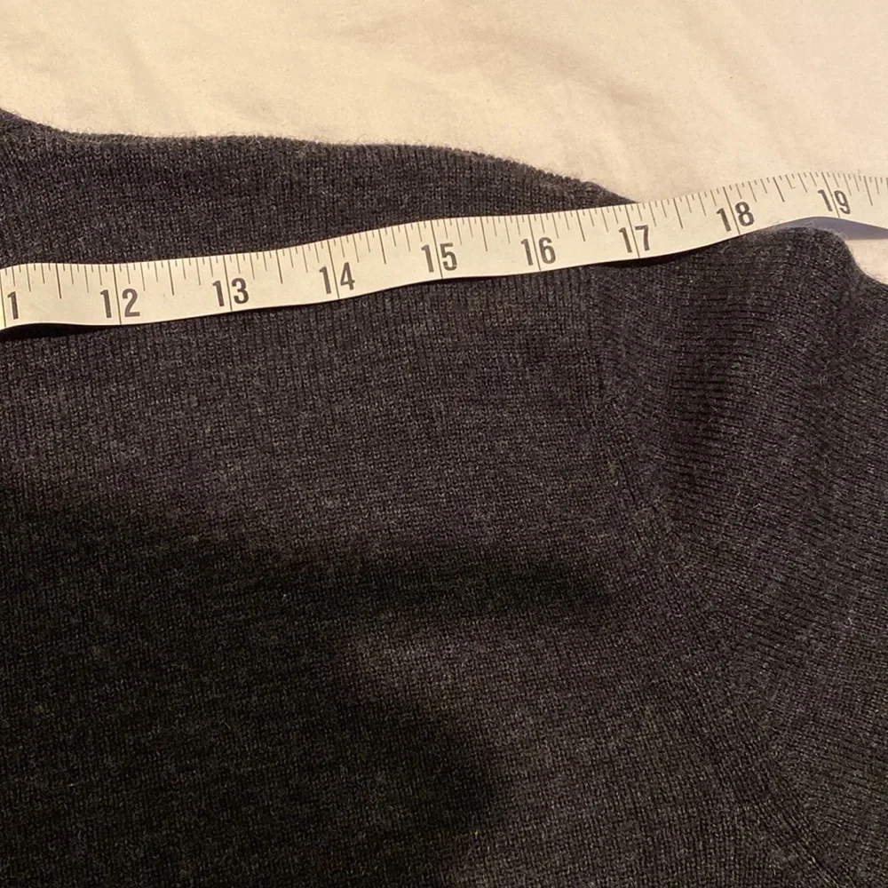 Great Vintage Pendleton dark grey wool cardigan, LP - Picture 8 of 9